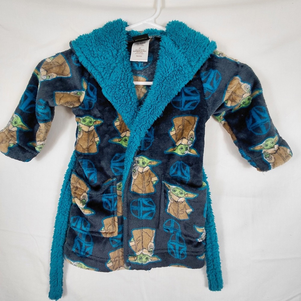 Kids Star Wars Bathrobe 2T Mandalorian Baby Yoda Fleece‎ Plush Robe Hooded Grogu